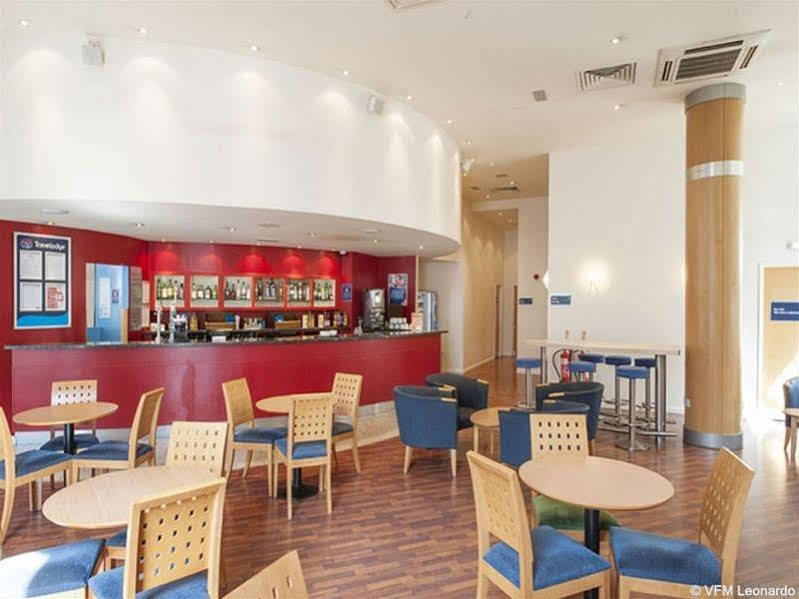 Ramada Encore Γιορκ Εξωτερικό φωτογραφία