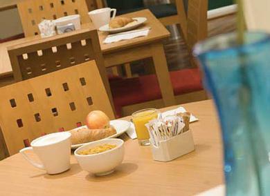 Ramada Encore Γιορκ Εξωτερικό φωτογραφία